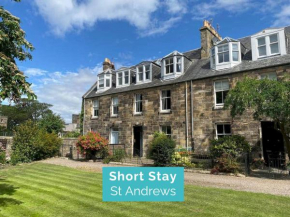 Abbotsford House